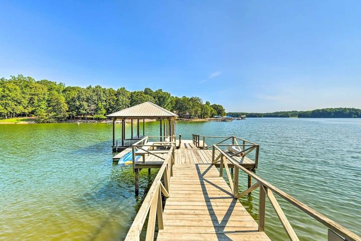 Pet Friendly Quaint Lake Norman Home with Boat Dock + Grill
