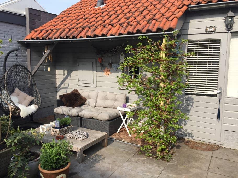 Pet Friendly Aalsmeer Airbnb Rentals