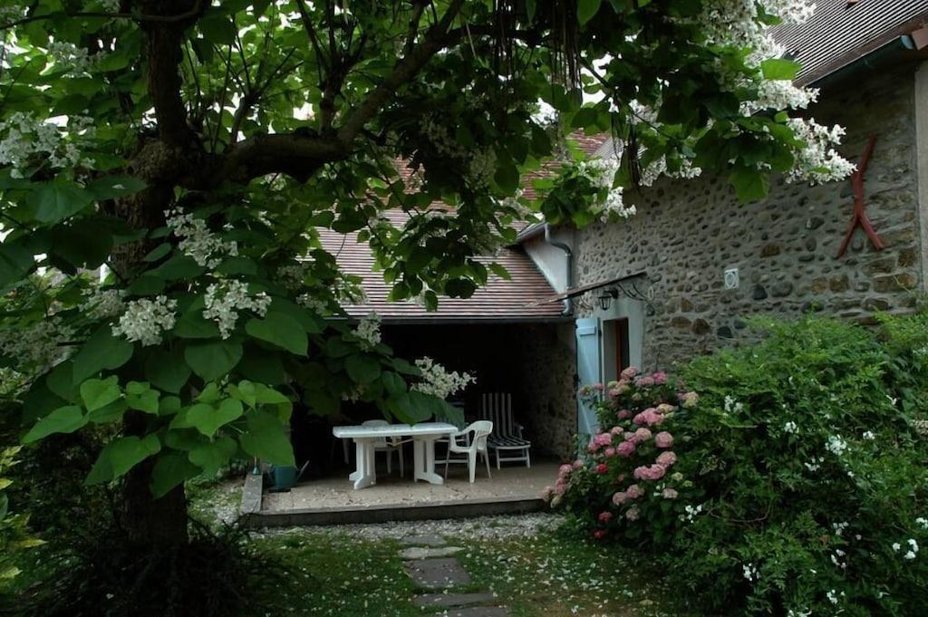 Pet Friendly House with Garden Between Béarn & Basque