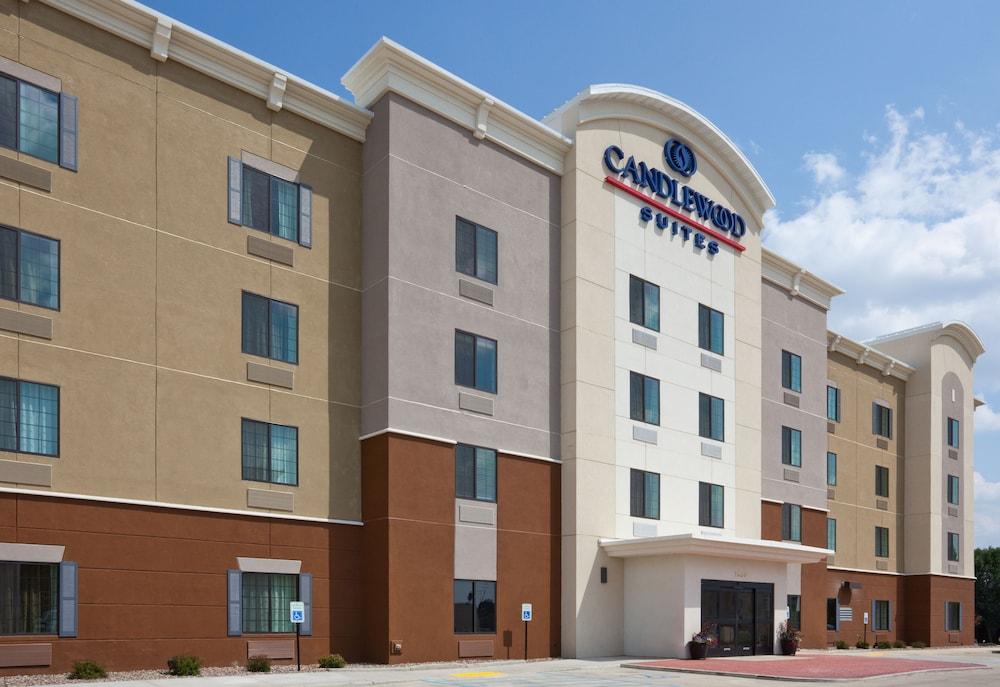Pet Friendly Candlewood Suites Dickinson ND an IHG Hotel