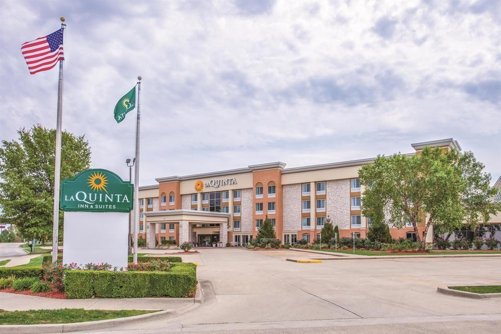 Pet Friendly Hotels In Effingham Il Bringfido