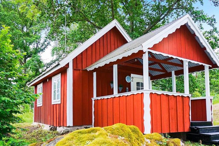 Pet Friendly 2-Person Holiday Home in Mönsterås