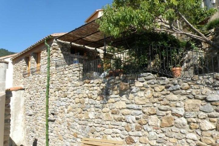 Pet Friendly Beautiful 2-Bedroom Stone House in the Pyrenees