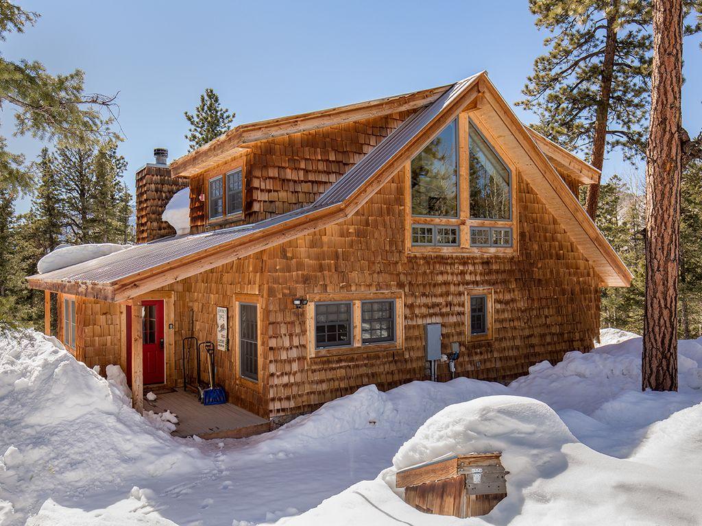 Heavenly Daze In The Heart Of The Mountains Of Colorado Pet Policy