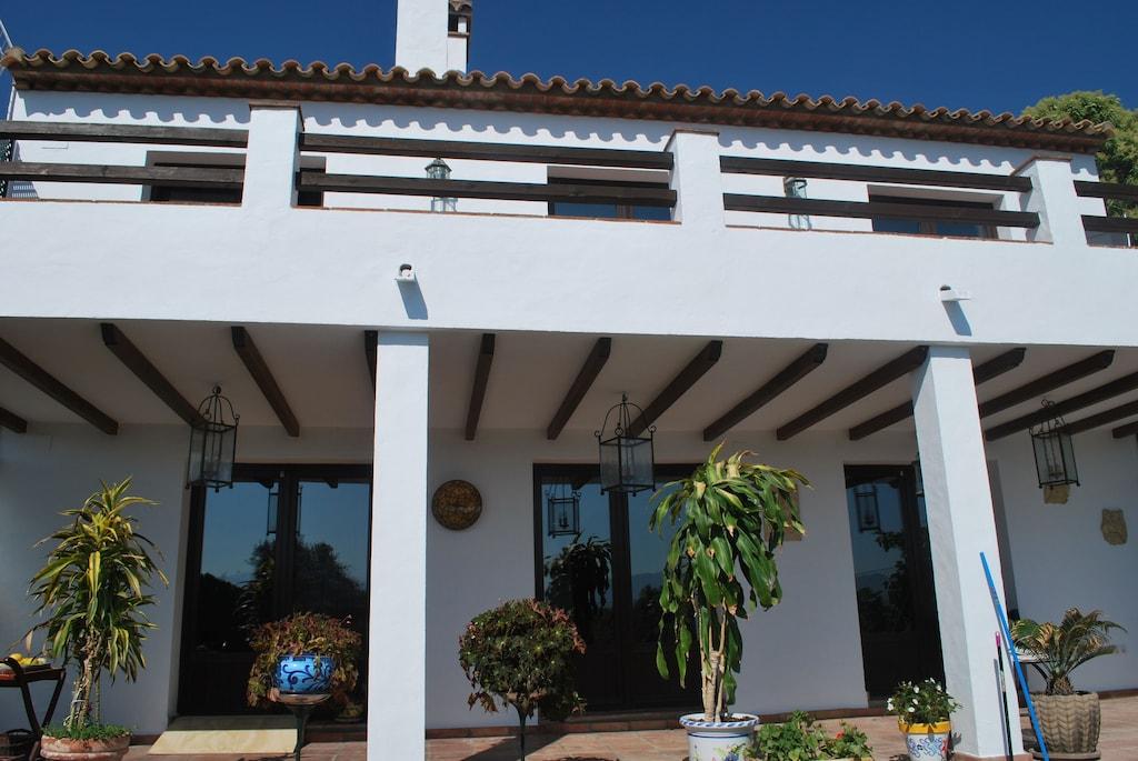 Pet Friendly El Mirador