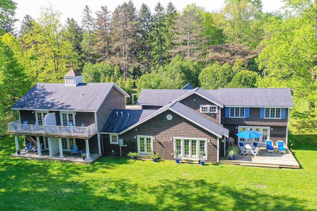 Rabbit Run Pet Policy