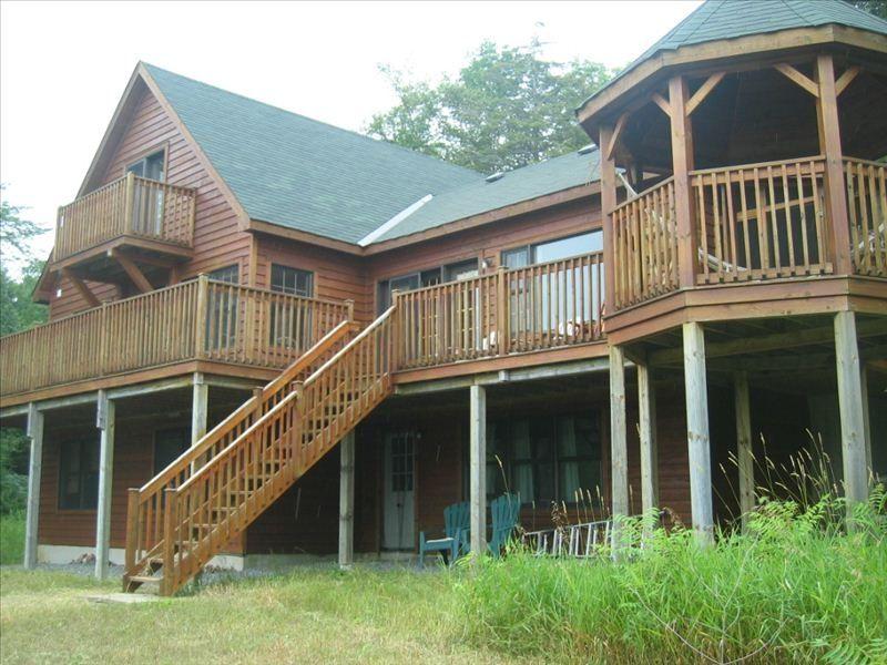 VRBO Verona Pet Policy