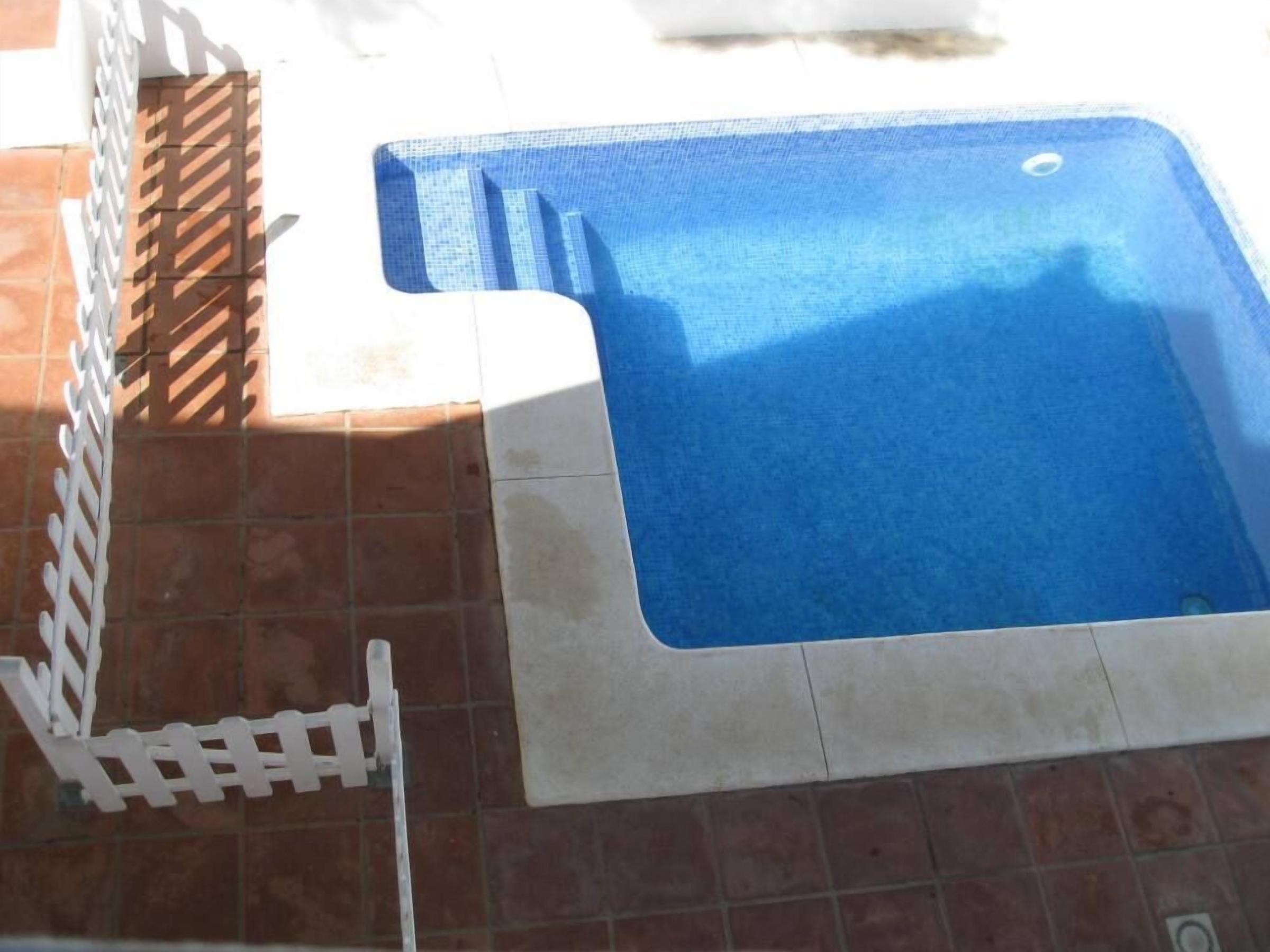 Pet Friendly 3/3 House with Swimming Pool