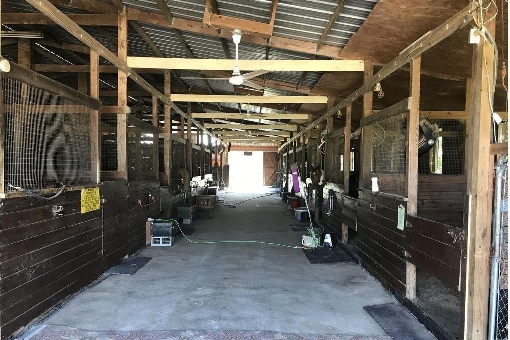 Magnolia Meadows Farm Pet Policy