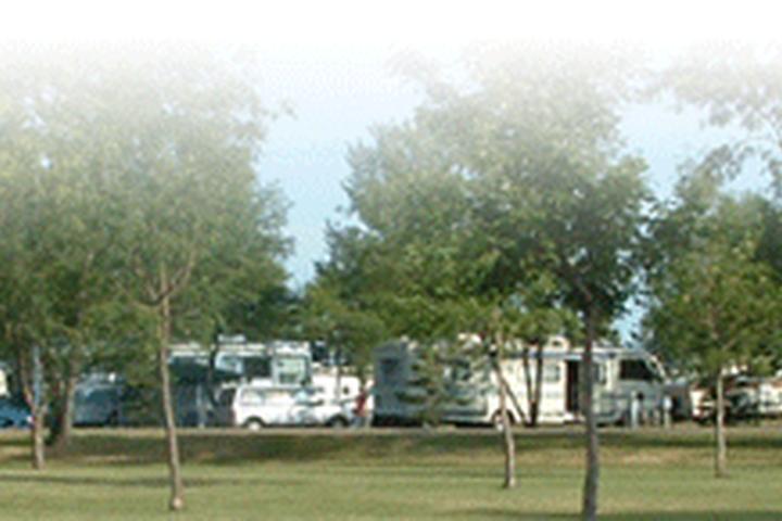 Pet Friendly Grand Forks Campground