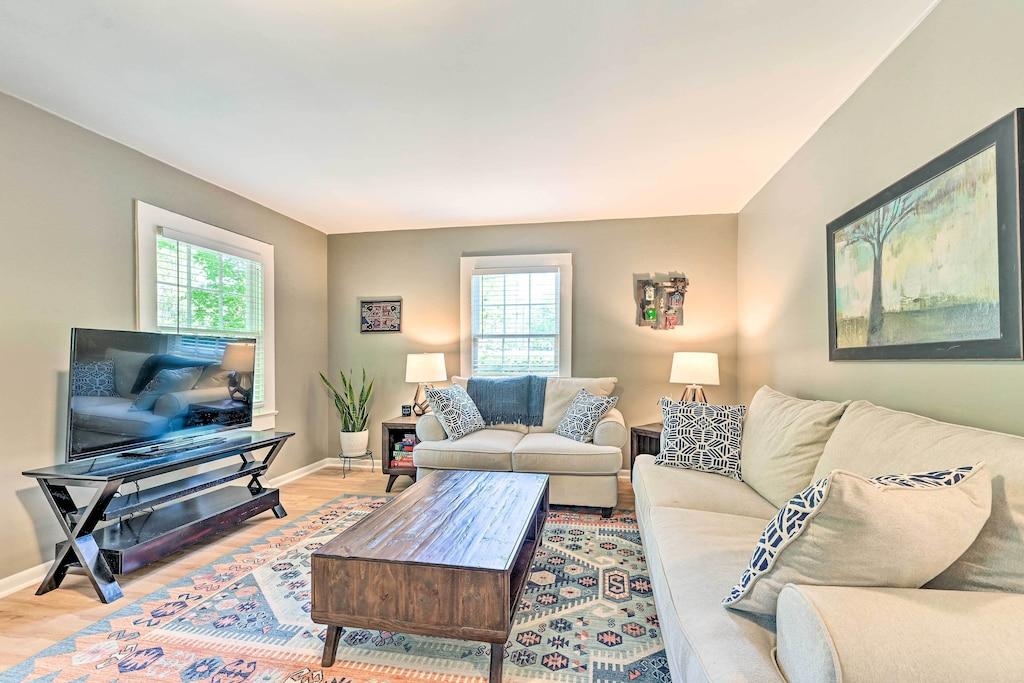 Private Greensboro Escape with Grill & Fire Pit Pet Policy