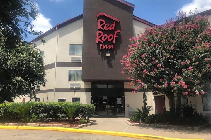 Pet Friendly Red Roof Inn Houston Brookhollow