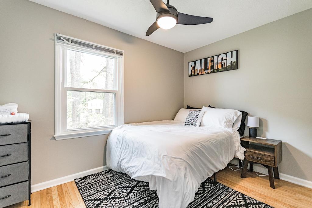 Large 4BR Raleigh Home Pet Policy