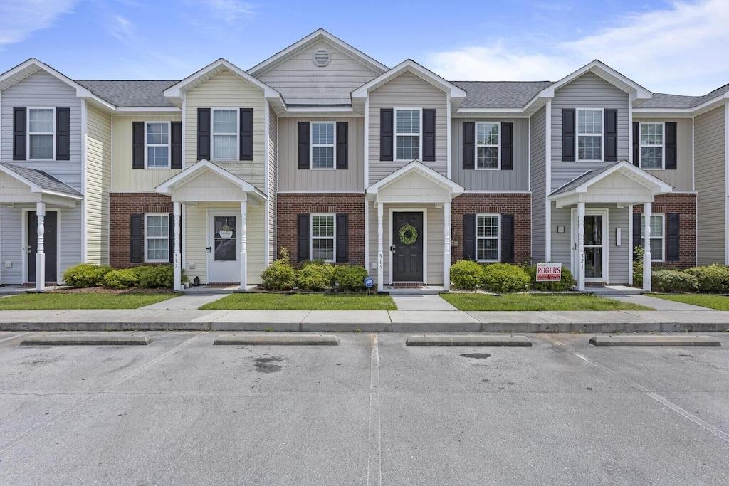 Unique Townhome in the Center of Jacksonville Pet Policy