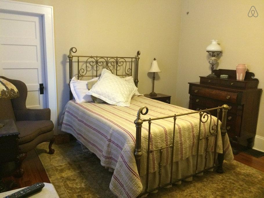 Pet Friendly Vacation Rentals In High Rock Lake Nc Bringfido