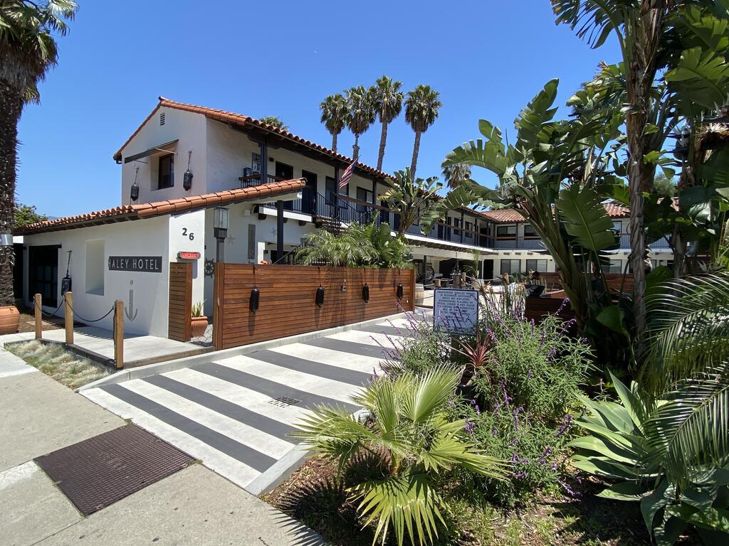 Haley Hotel Pet Policy