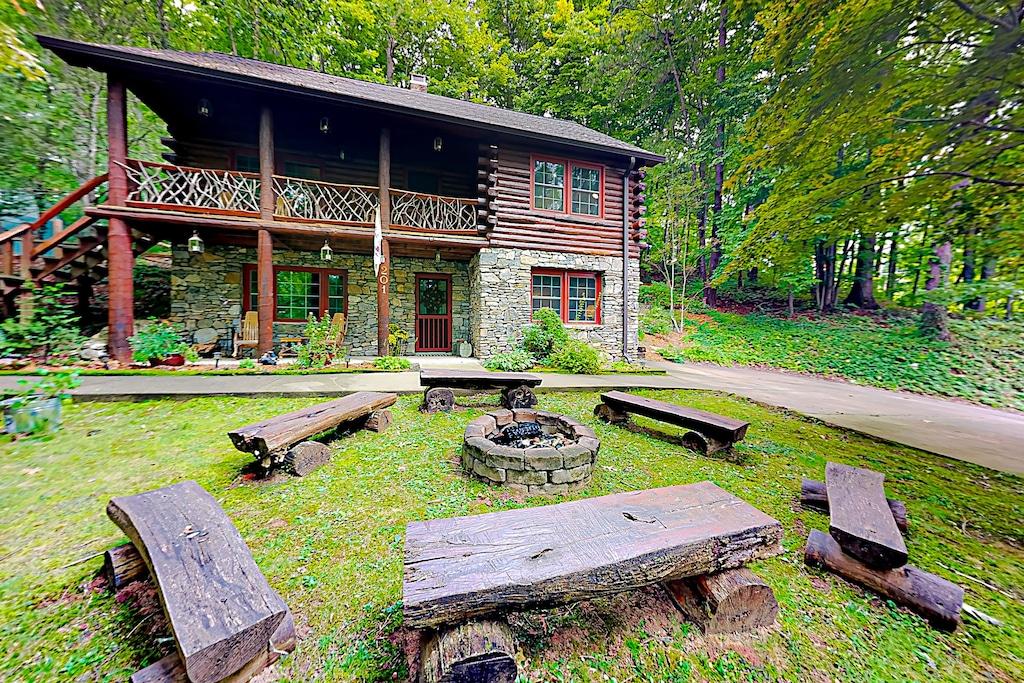 Double Take at Lake Junaluska Pet Policy