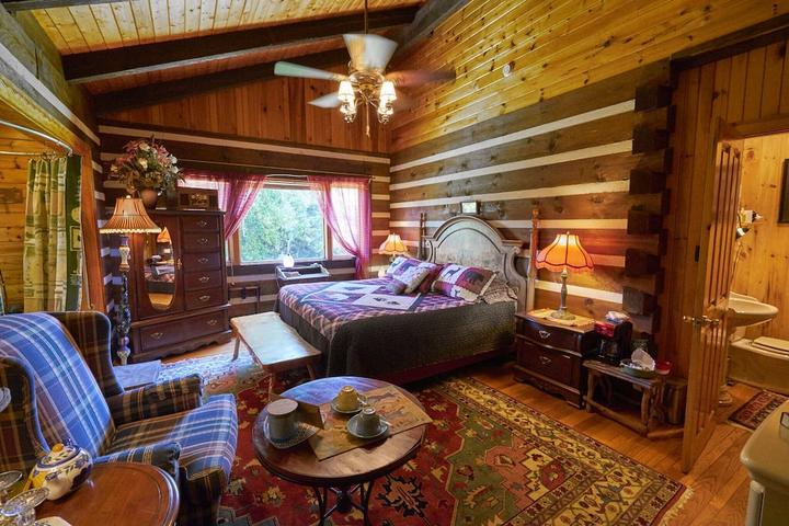 Pet Friendly Creekwalk Inn Bed and Breakfast With Cabins