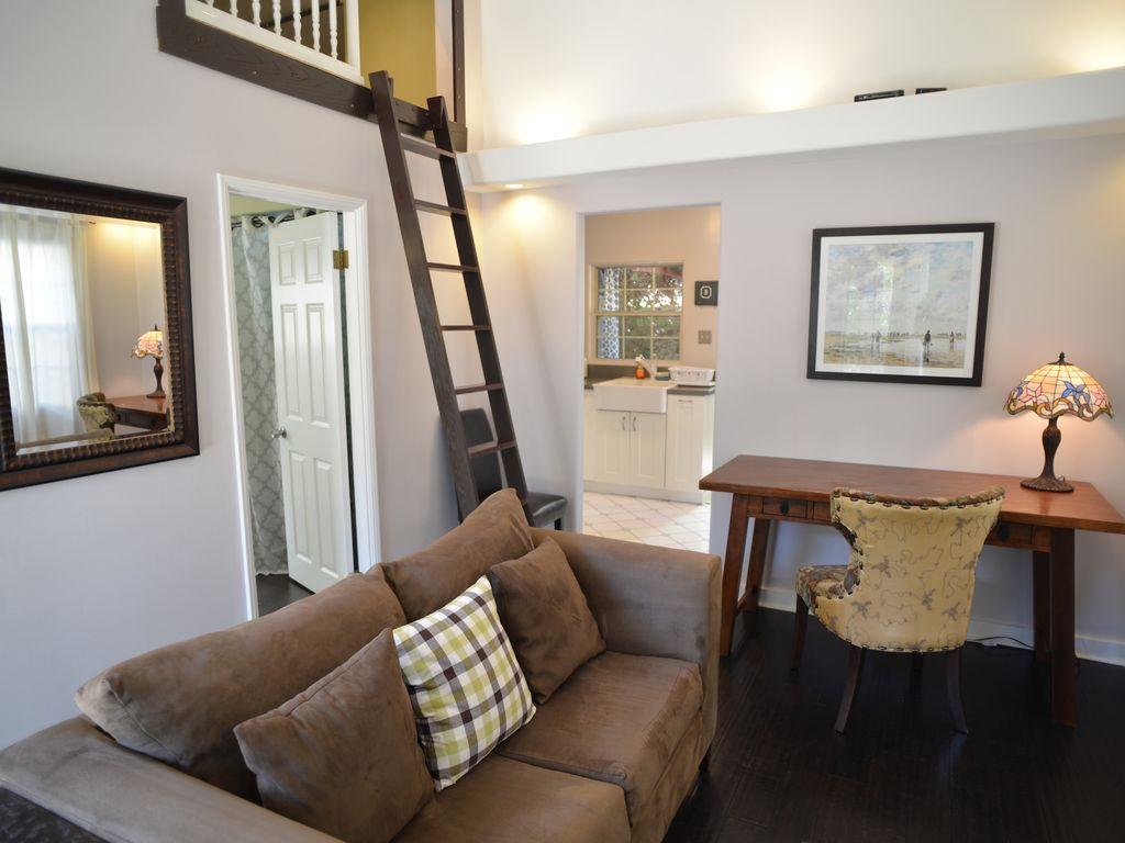 Pet Friendly Vacation Rentals In Pasadena Ca Bringfido