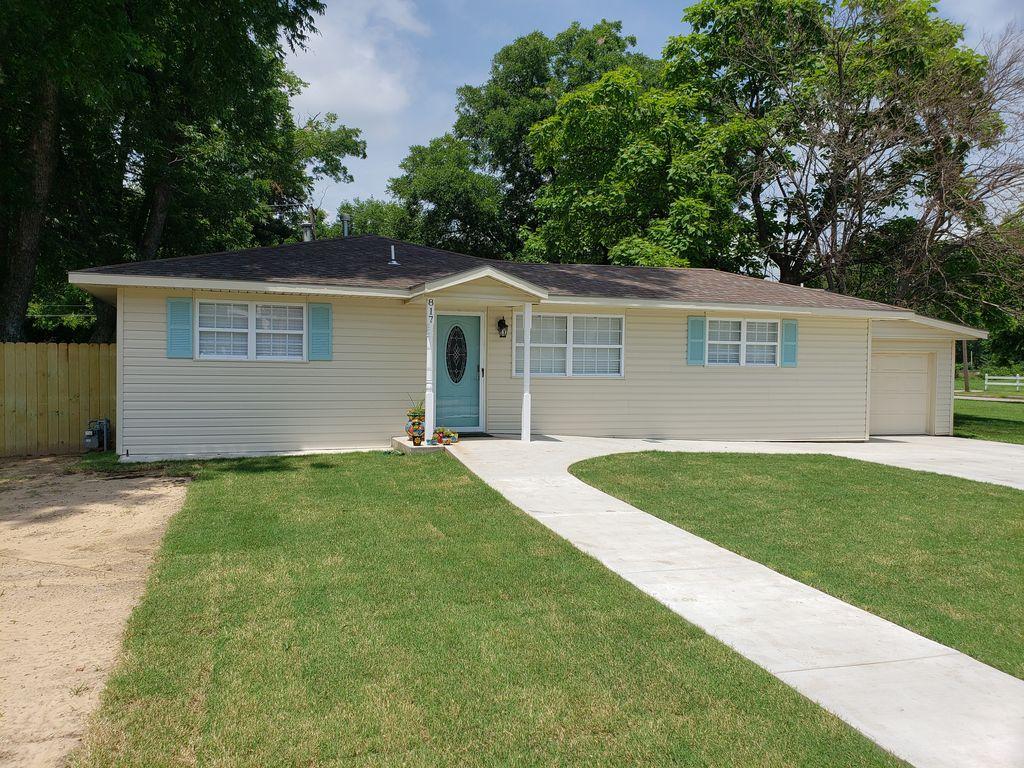 VRBO Pawhuska Pet Policy