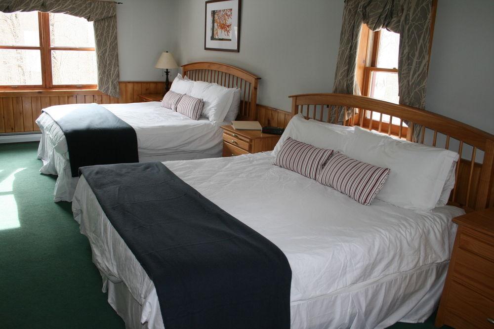 Garnet Hill Lodge Pet Policy