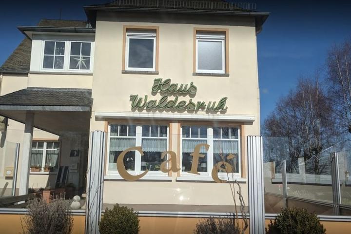 Pet Friendly Hotel Restaurant Haus Waldesruh