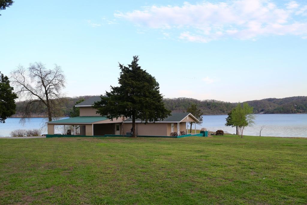 Pet Friendly Vacation Rentals In Grove Ok Bringfido