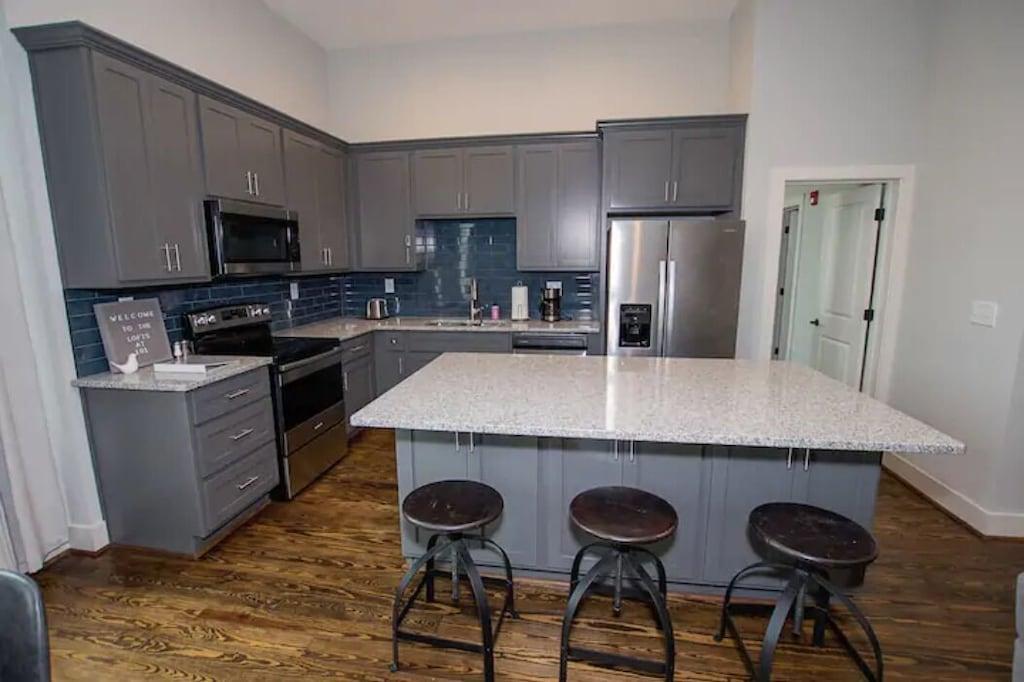 2 Bed Loft Downtown Cartersville Pet Policy