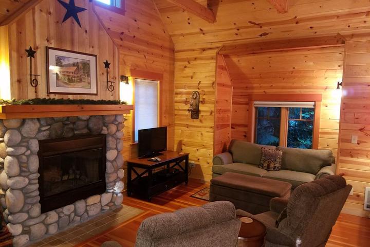 Pet Friendly Vacation Rentals In Mckenzie Bridge Or Bringfido