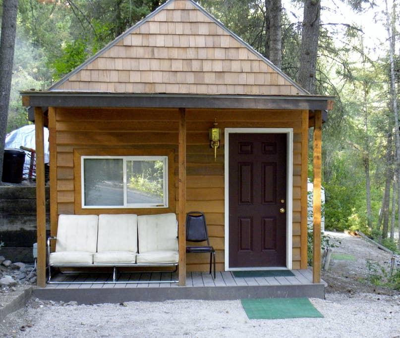 Pet Friendly Woods Bay Airbnb Rentals