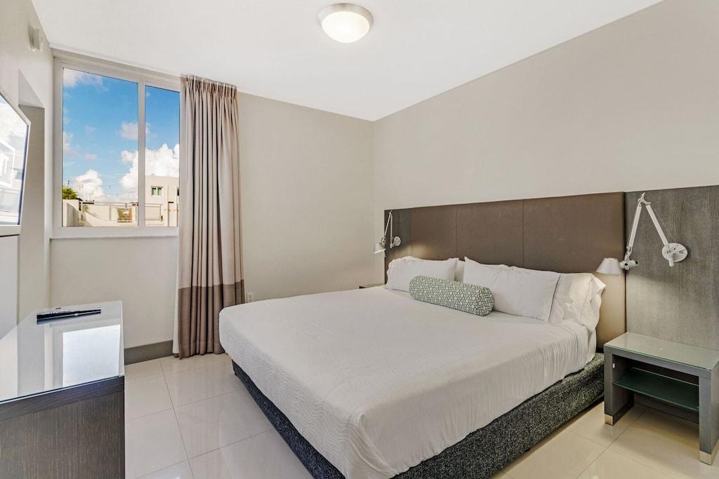 Habitat Brickell 2805 Pet Policy