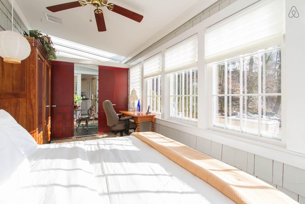 Locust Valley Airbnb Rentals Pet Policy