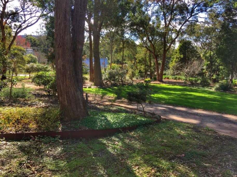 Willow Vale Airbnb Rentals Pet Policy