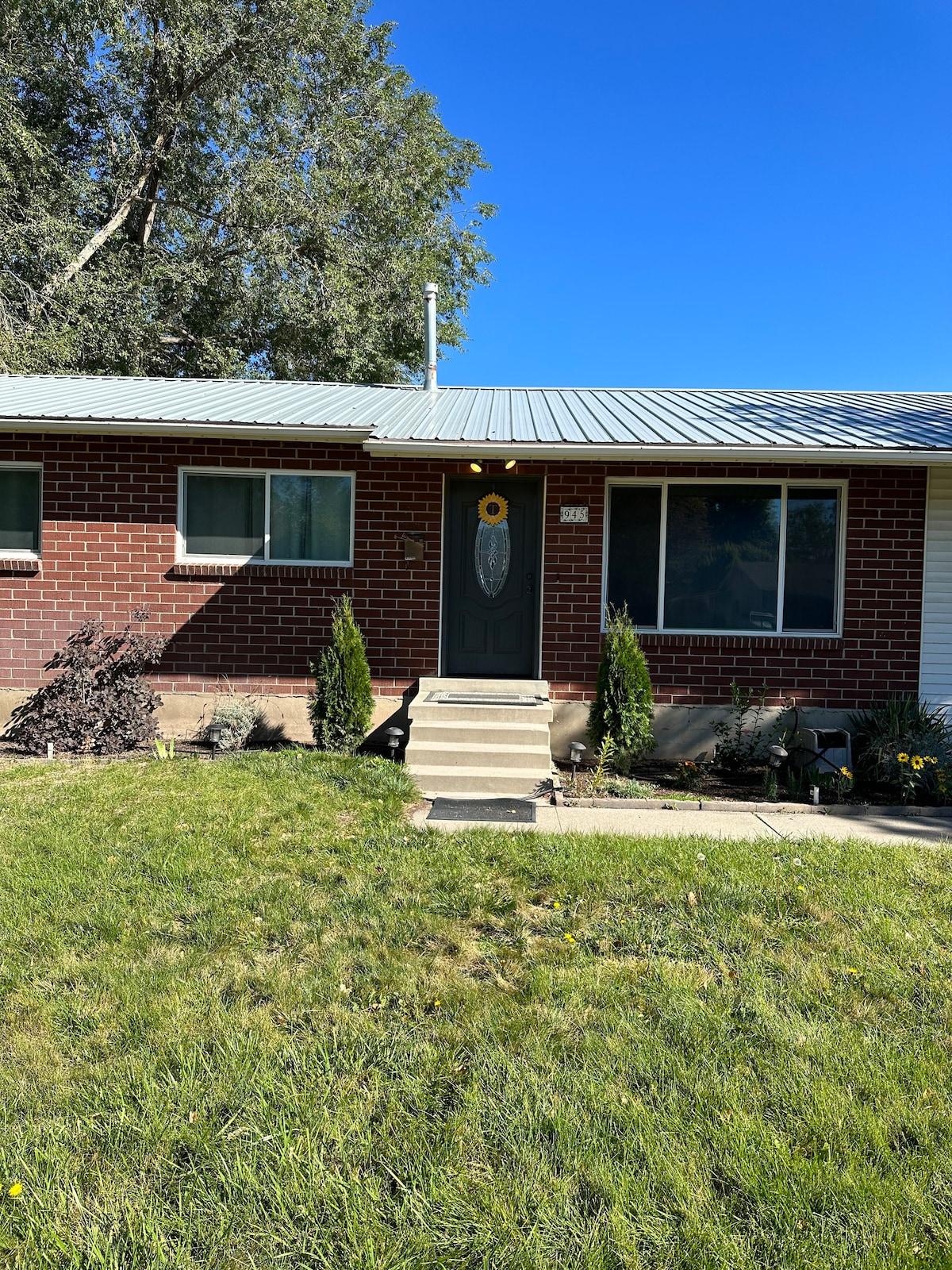 Pet Friendly White City Airbnb Rentals