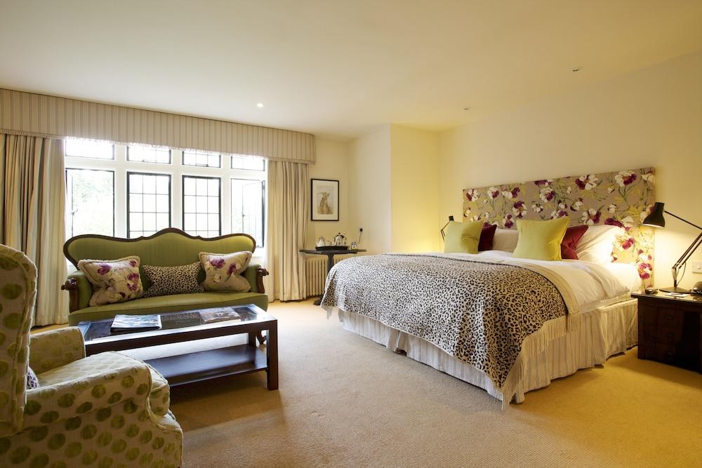 Pet Friendly Hare and Hounds Hotel