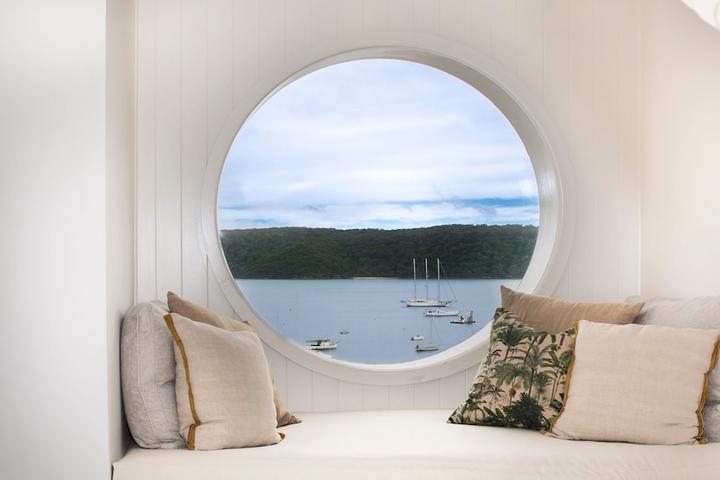 Pet Friendly The Pittwater Shack with Views