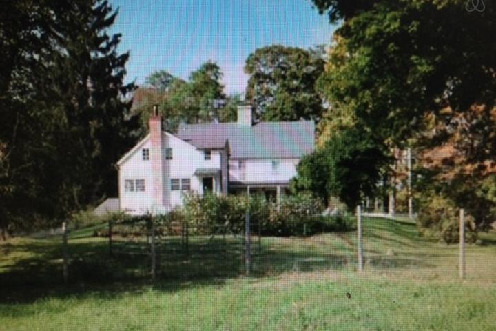 Pet Friendly Hotels In Brewster Ny Bringfido Pet Friendly Hotels In Brewster Ny Bringfido