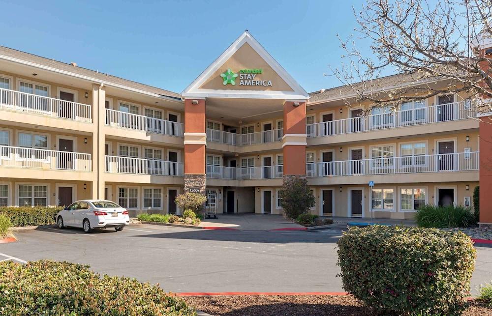 Pet Friendly Extended Stay America Suites Sacramento White Rock Rd