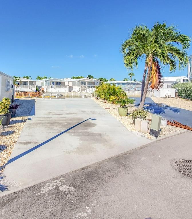 Sea Esta in Cudjoe Key RV Lot Pet Policy