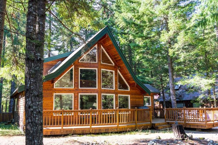 Pet Friendly Crystal Mountain Chalet