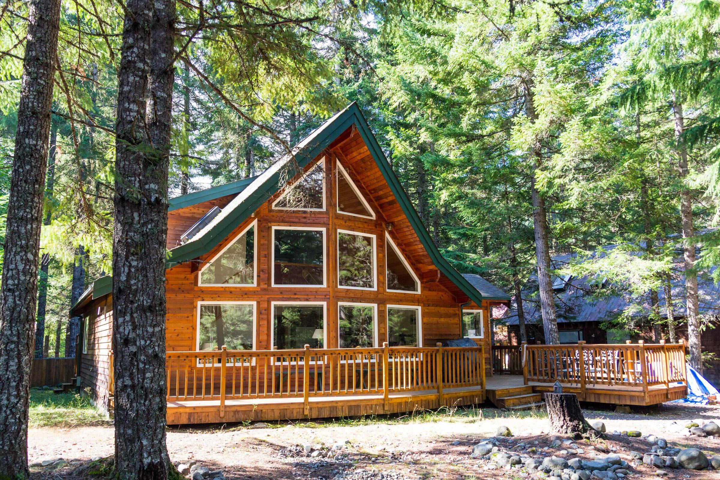 Pet Friendly Crystal Mountain Chalet