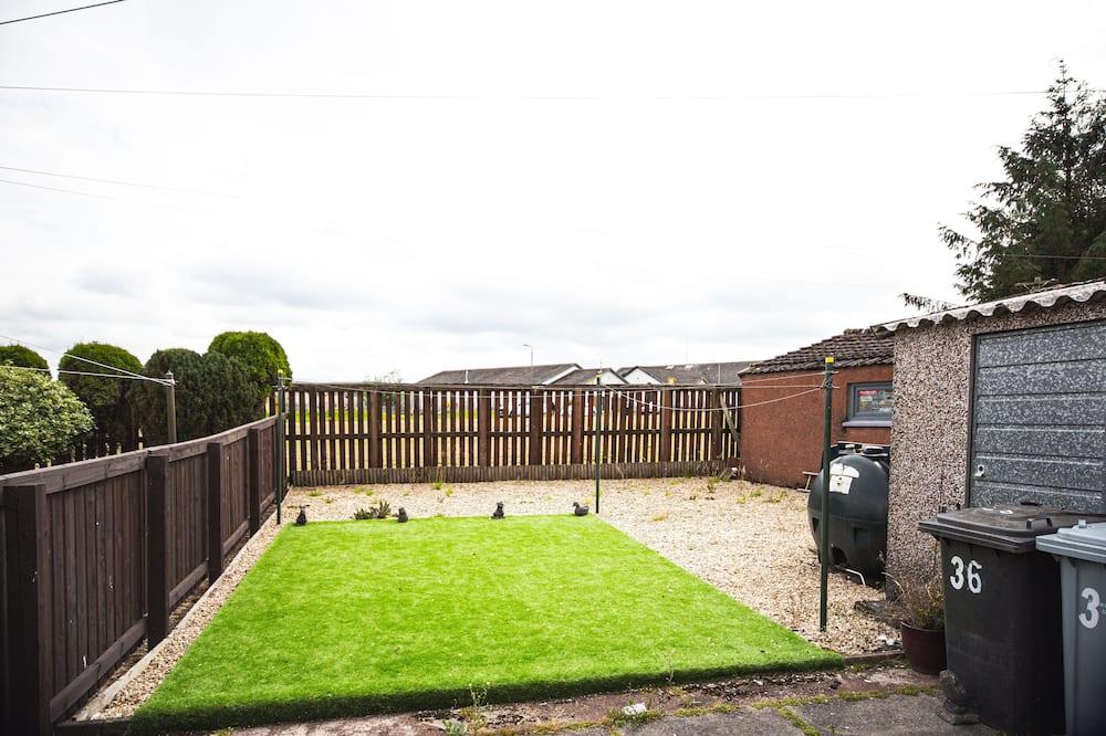 Pet Friendly Spacious 3BR House in South Lanarkshire Area