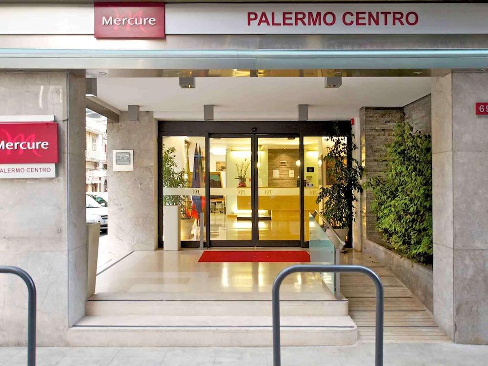 Pet Friendly Mercure Hotel Palermo Centro