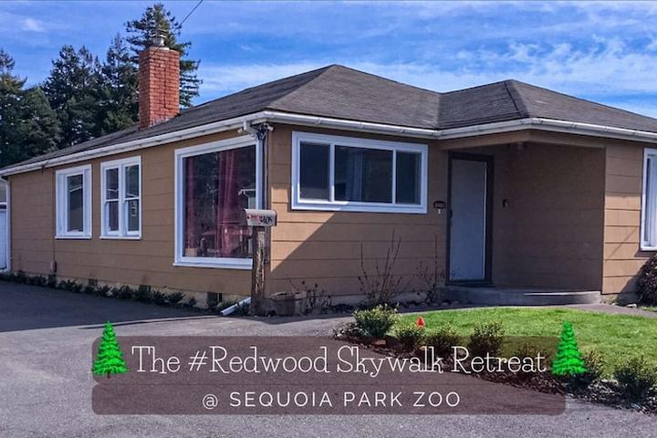 Pet Friendly The Redwood Skywalk Retreat