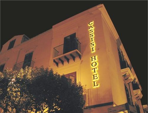 Pet Friendly Cassisi Hotel