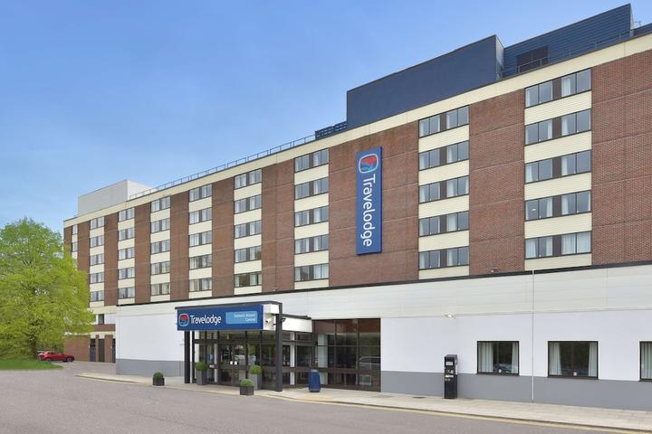 Pet Friendly Travelodge Gatwick Airport Central