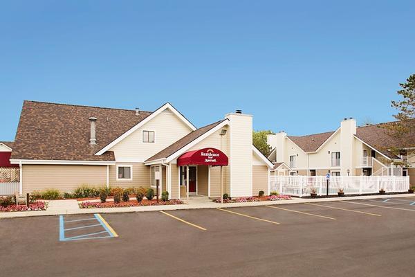 Residence Inn by Marriott Detroit Troy/Madison Heights Pet Policy
