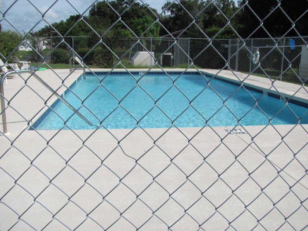 Hammock Lake MH & RV Park Pet Policy