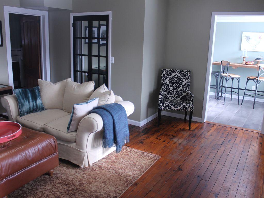 VRBO Mount Airy Pet Policy