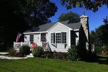 Pet Friendly Vacation Rentals In Mattapoisett Ma Bringfido